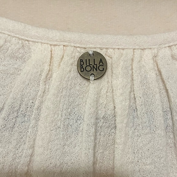 Billabong EUC boho metallic embroidered relaxed fit peasant top 100% cotton L - Picture 5 of 6